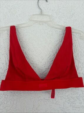 SKIMS Red Ribbed V-Neck Bra size 2X